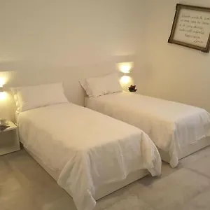 Fuoriorbita Guest house Orio al Serio